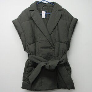 NWT GAP Duvet Wrap Puffer Vest Sz M Mistletoe Green Oversized Layered $118